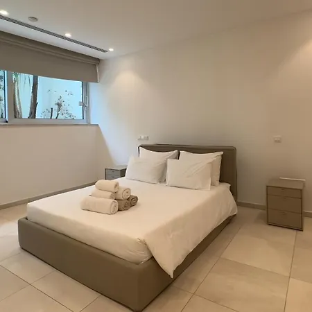 Vivo Mare Beachfront - Seashell Αγία Νάπα