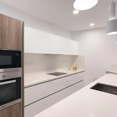 Βίλα Vivo Mare Beachfront - Seashell Αγία Νάπα