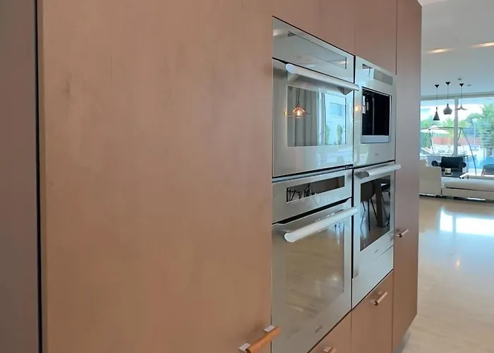 Vivo Mare Beachfront - Seashell Villa *