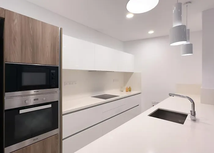 Vila Vivo Mare Beachfront - Seashell Ayia Napa